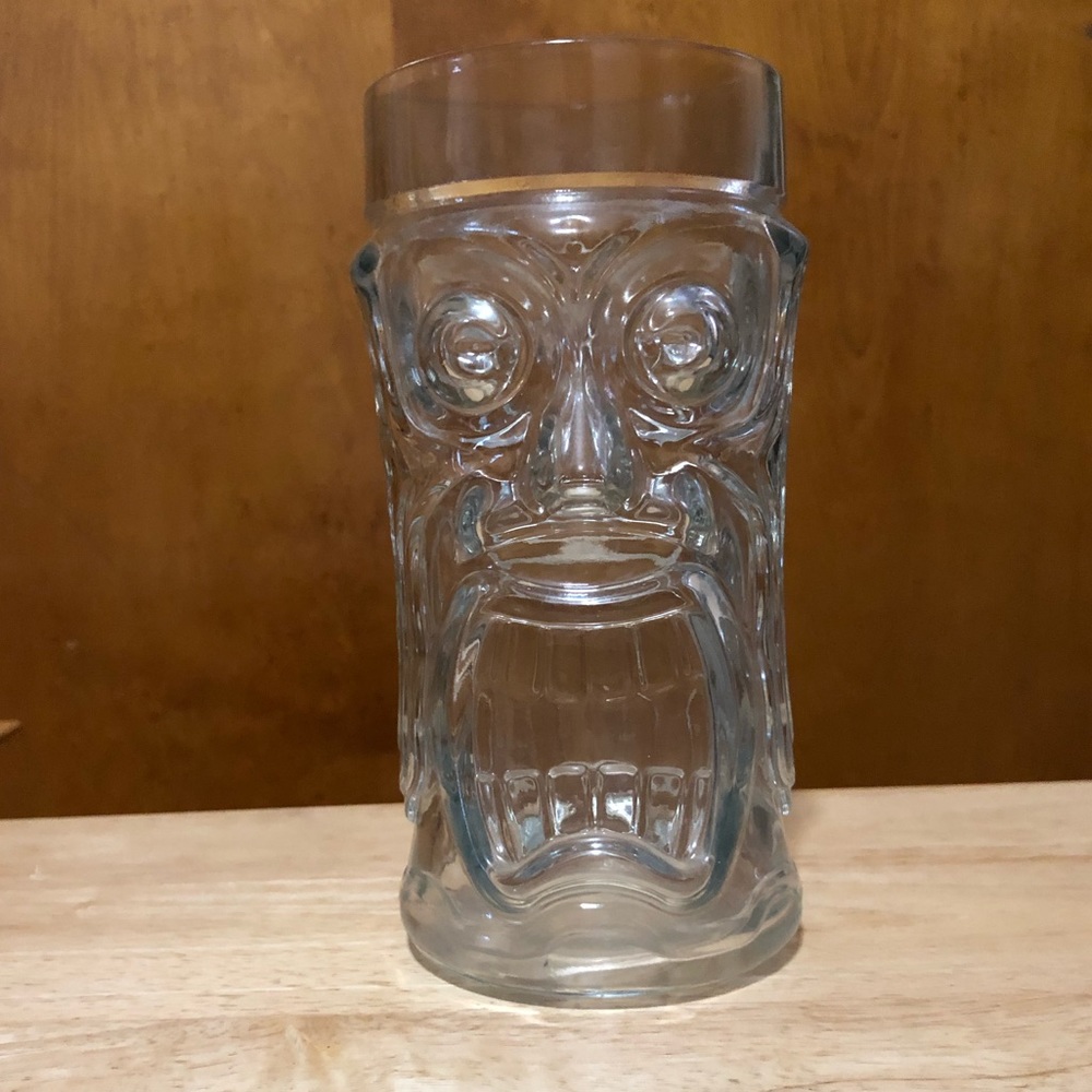 TIKI TIME - Picture 3 of 3